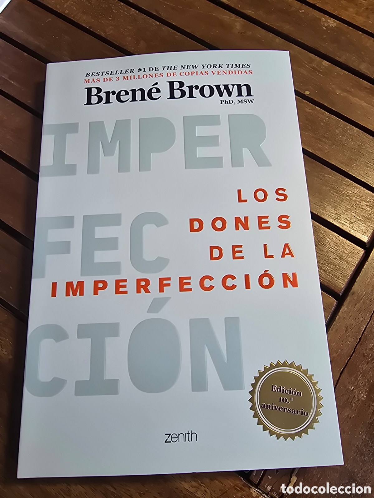 Libros de segunda mano: Los dones de la imperfecci&oacute;n. Brown, Bren&eacute; Editorial ZENITH 2025 autoayuda - Foto 1