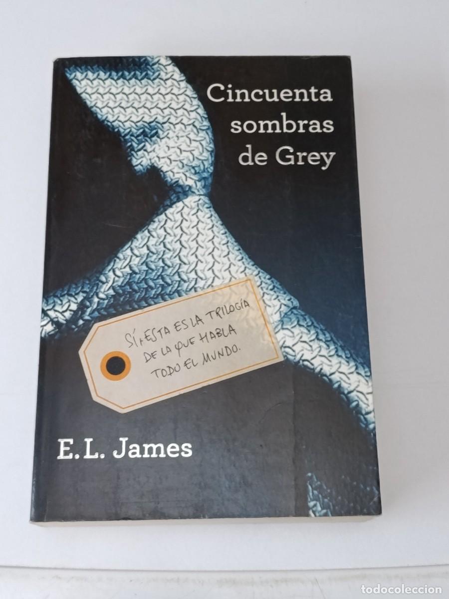Libros de segunda mano: CINCUENTA SOBRAS DE GREY - Foto 1