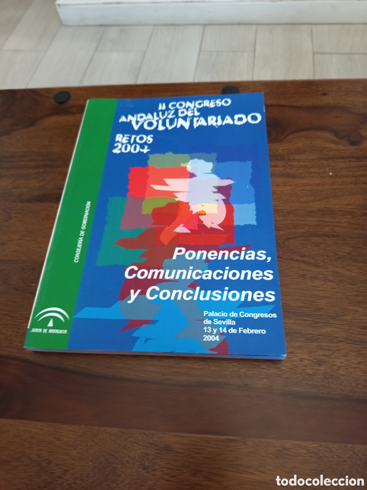 Libros de segunda mano: Congreso andaluz voluntariado 2004 - Foto 1