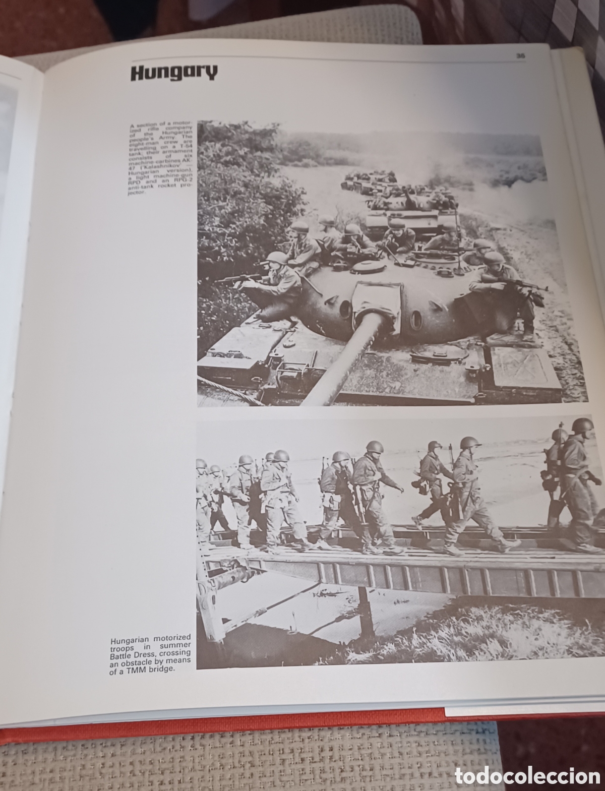 Libros de segunda mano: Libro Uniformes y Armas del Pacto de Varsovia - Foto 2