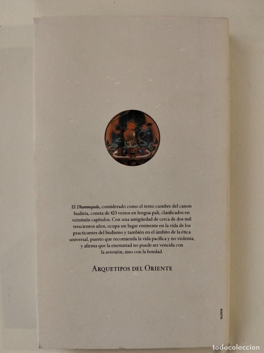 Libros de segunda mano: Dhammapada (edici&oacute;n biling&uuml;e) [Versi&oacute;n e introducci&oacute;n de Juan Mascar&oacute;] - Foto 2