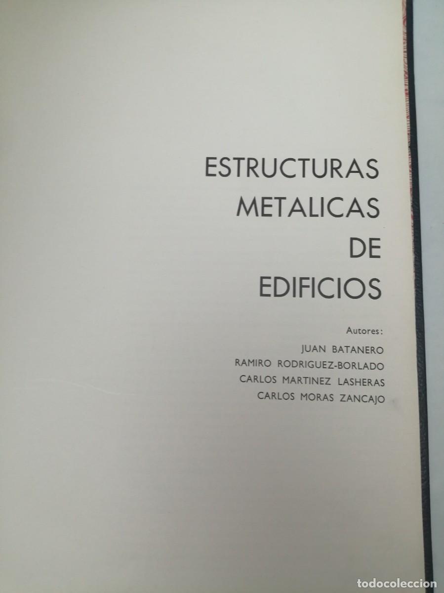 Libros de segunda mano: Estructuras met&aacute;licas de edificios (Retapado tapa dura) - Foto 2