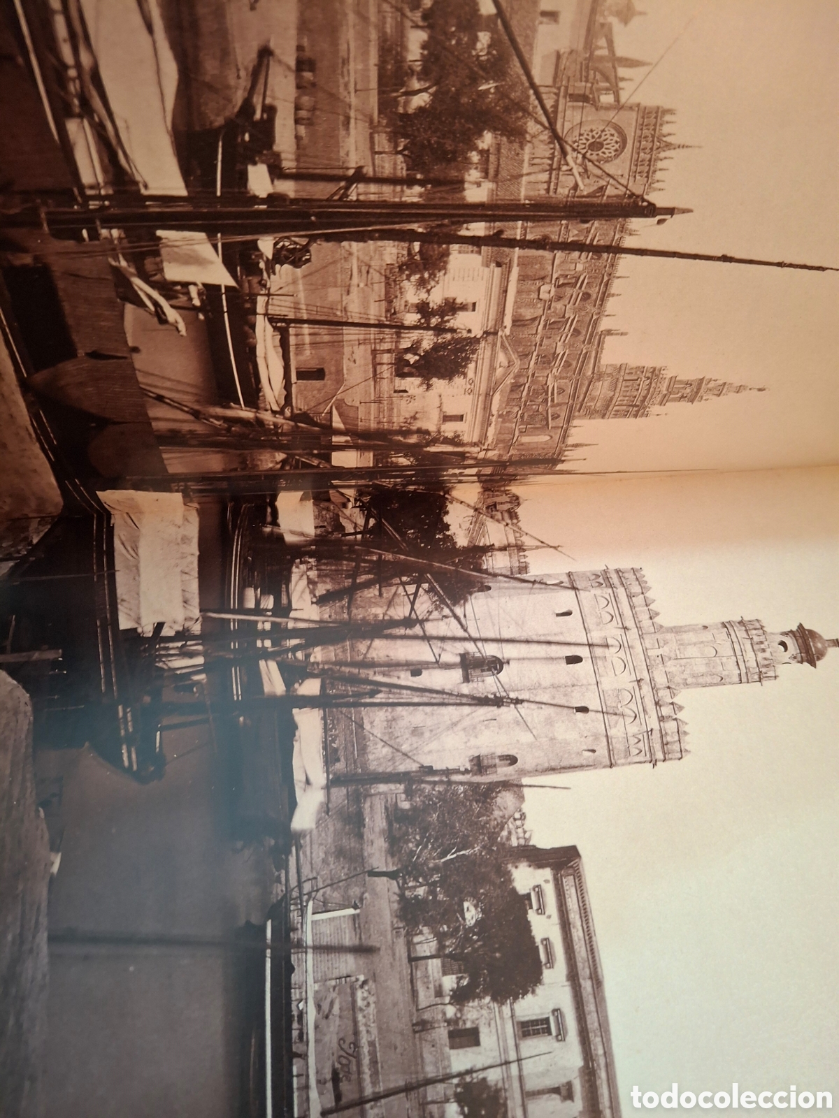 Libros de segunda mano: LA TORRE DEL ORO Y SEVILLA, FUNDACION FOCUS-ABENGOA, 2007 - Foto 2