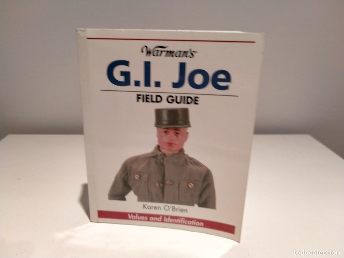 Libros de segunda mano: Libro cat&aacute;logo en ingl&eacute;s del mu&ntilde;eco GI JOE - Foto 1