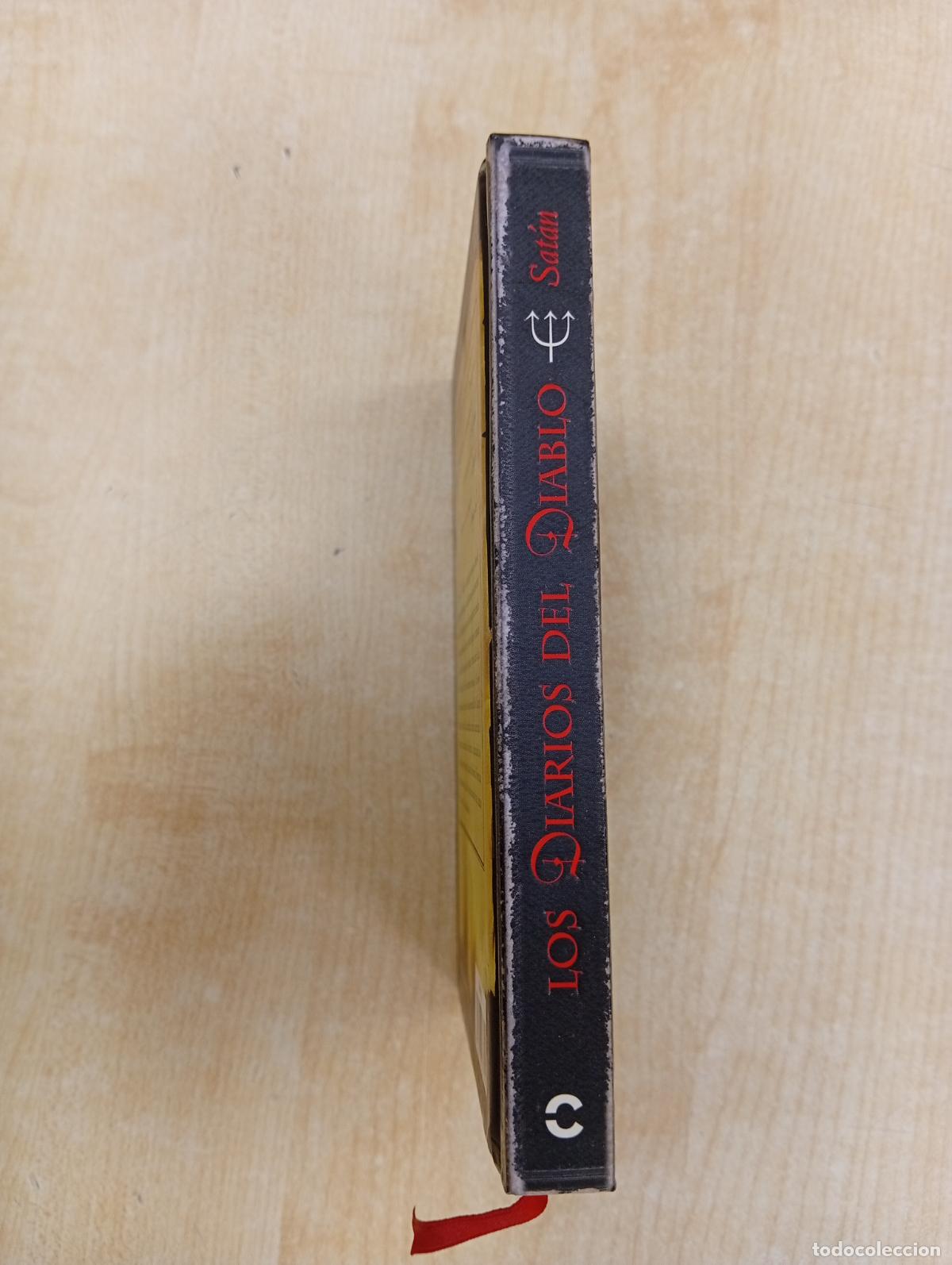 Libros de segunda mano: LOS DIARIOS DEL DIABLO - NICOL&Aacute;S D. SAT&Aacute;N - Foto 2