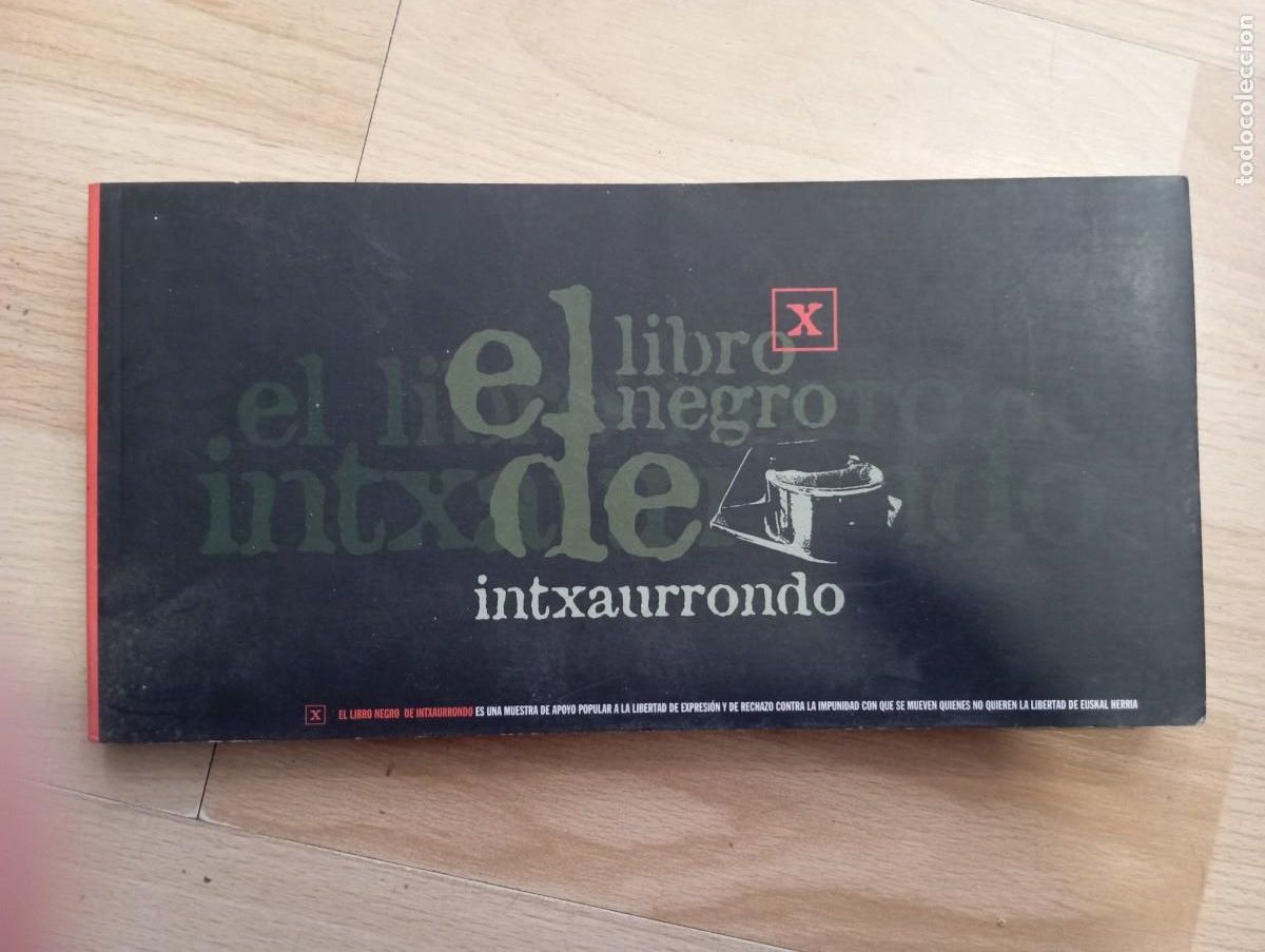 Libros de segunda mano: El libro negro de Intxaurrondo - Foto 1