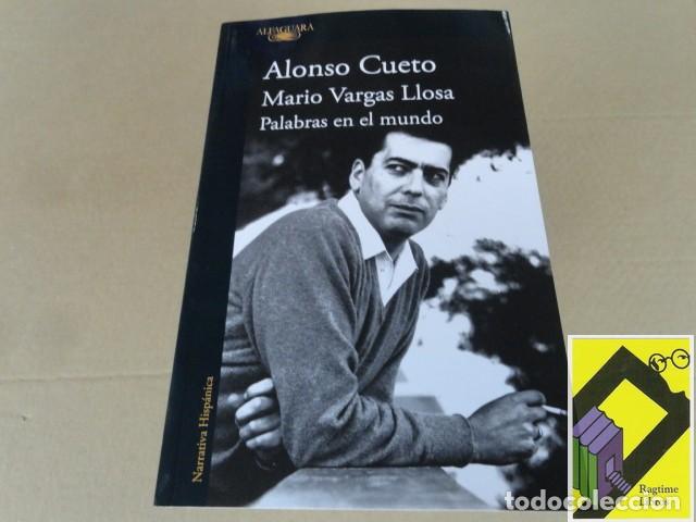 Libros de segunda mano: CUETO, Alonso: Mario Vargas Llosa. Palabras en el mundo - Foto 1