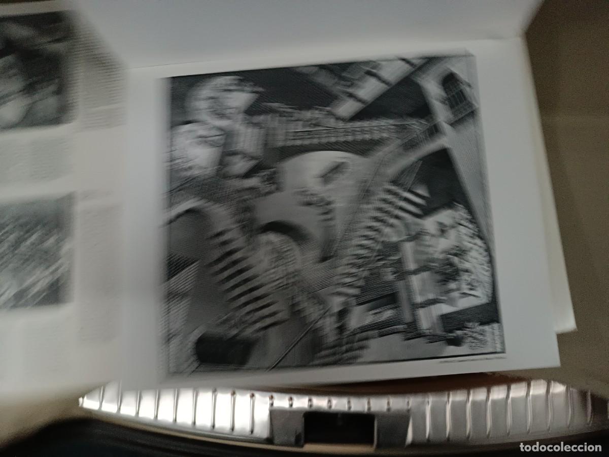 Libros de segunda mano: M. C. Escher. 6 posters. Taschen Posterbook - Foto 6