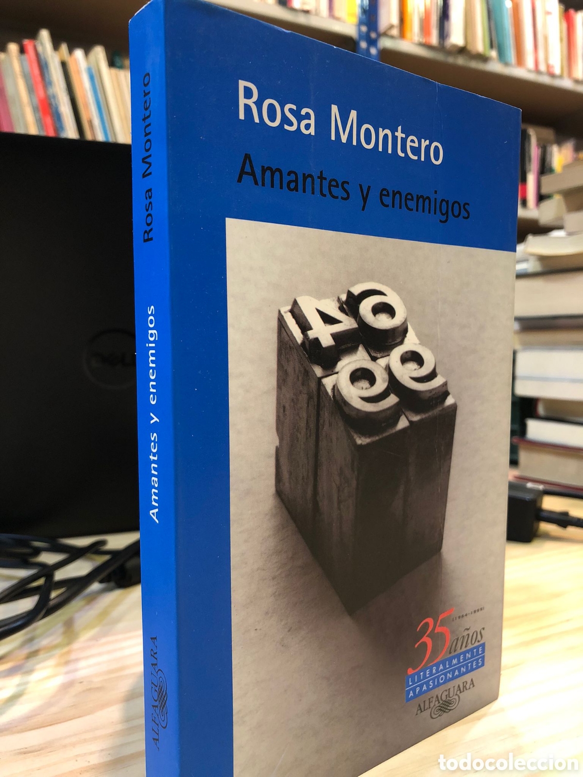 Libros de segunda mano: Amantes y enemigos - Rosa Montero - Foto 1