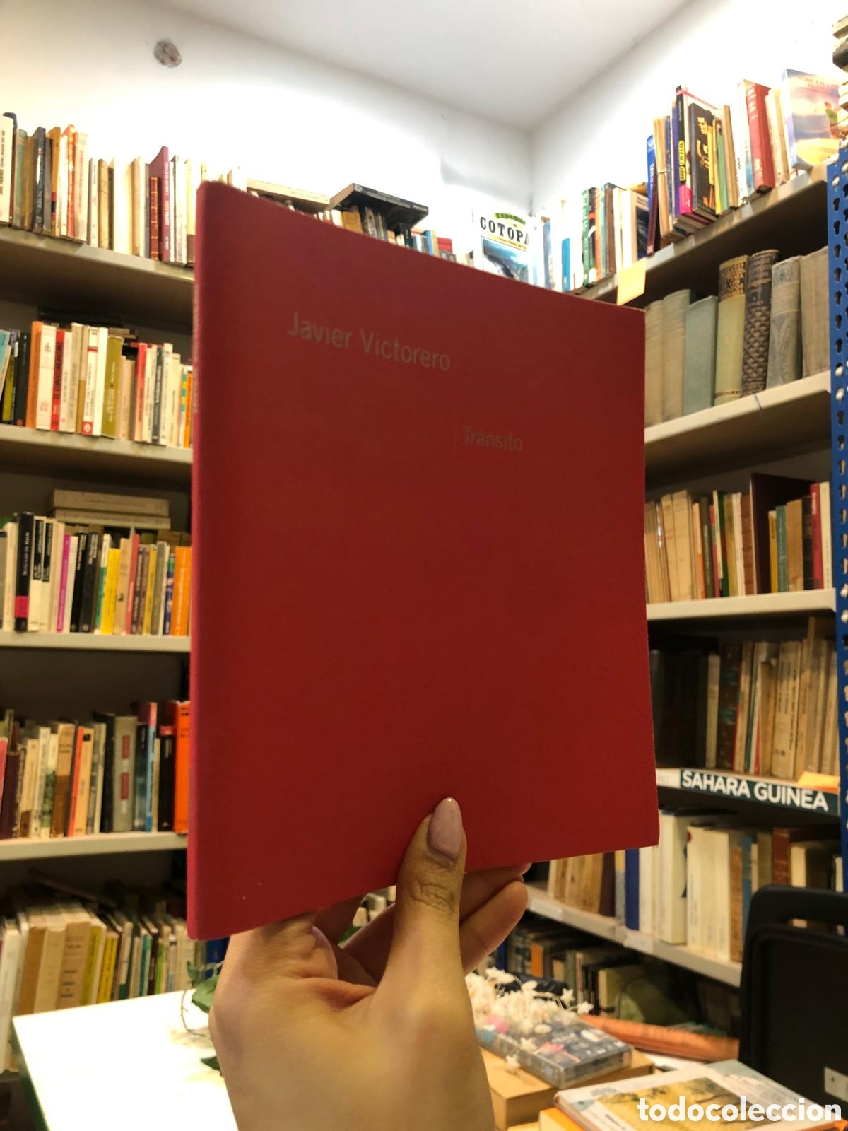 Libros de segunda mano: Tr&aacute;nsito - Javier Victorero - Foto 1