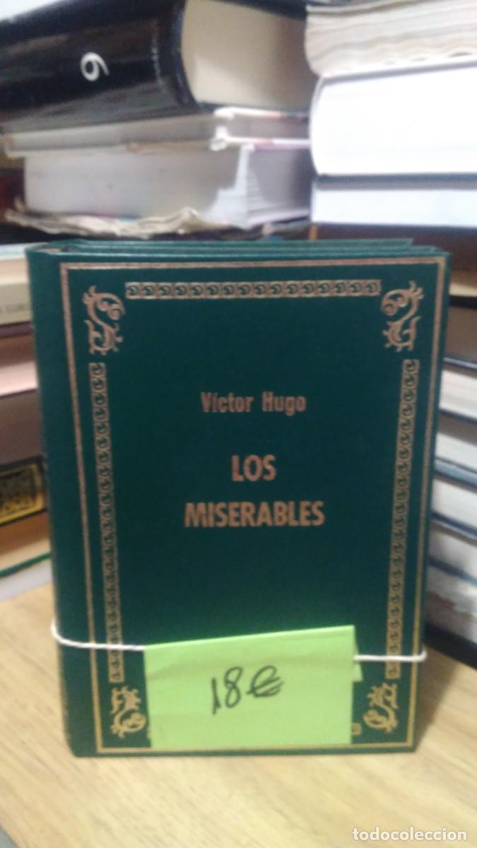 Libros de segunda mano: LOS MISERABLES, VICTOR HUGO, DOS TOMOS, ED. PETRONIO - Foto 1