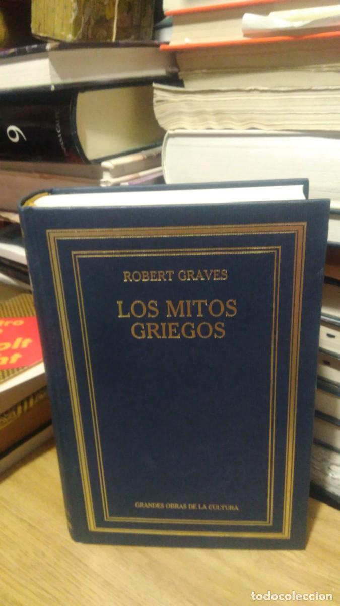 Libros de segunda mano: LOS MITOS GRIEGOS, ROBERT GRAVES, ED. RBA - Foto 1
