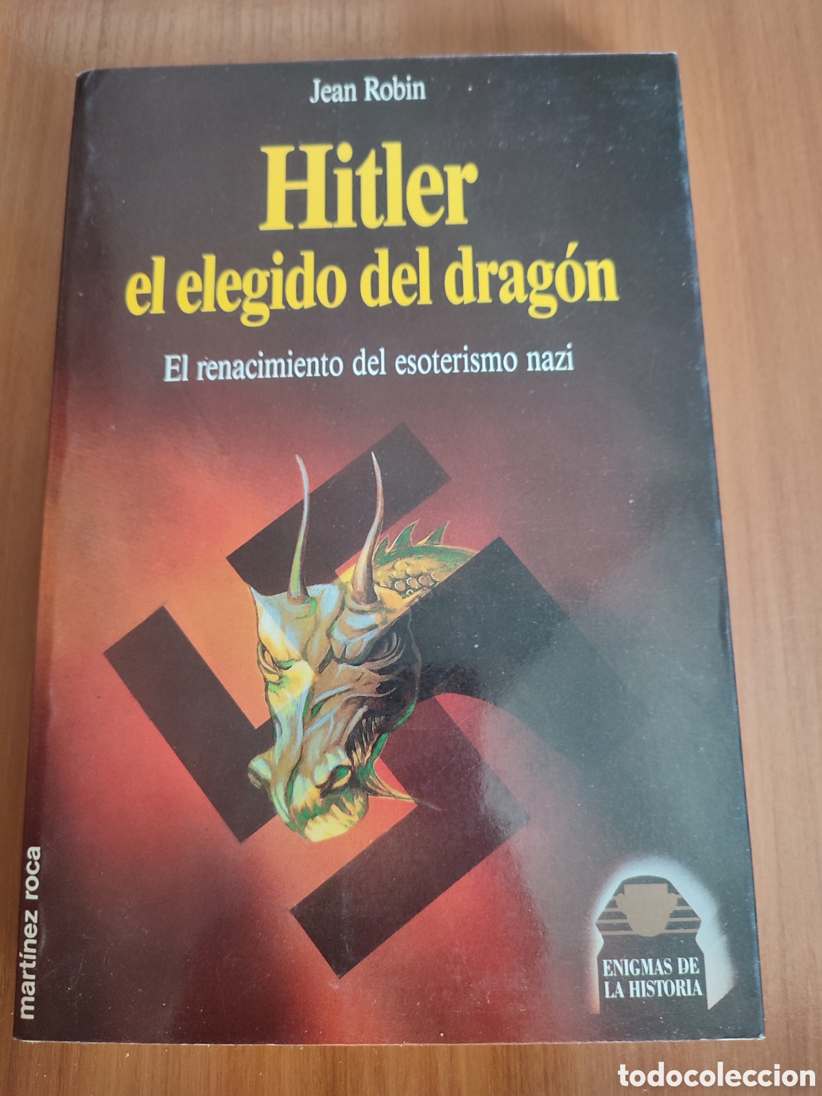 Libros de segunda mano: Hitler , el elegido del Drag&oacute;n. Jean Robin - Foto 1