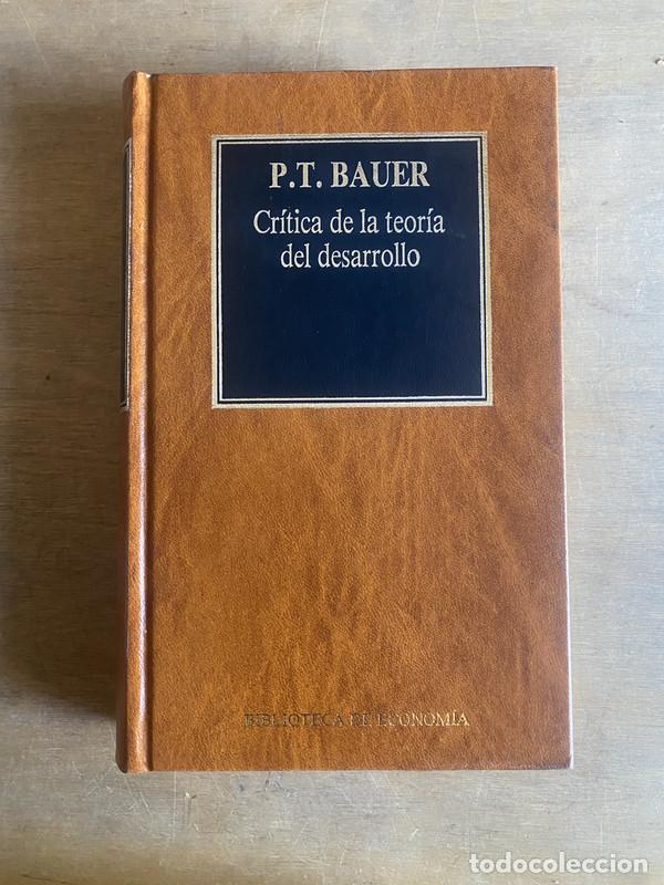 Livros em segunda m&atilde;o: Critica de la teoria del desarrollo - Bauer P. T.