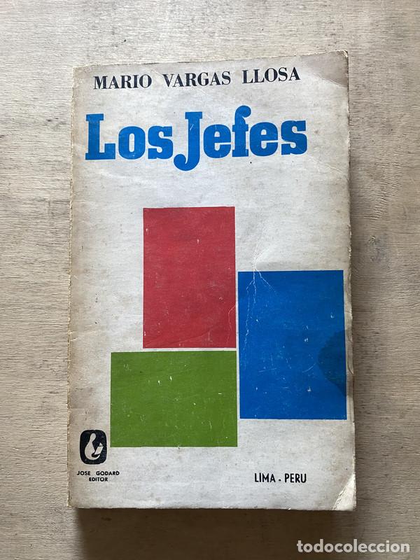 Libros de segunda mano: Los jefes - Vargas Llosa Mario - Foto 1