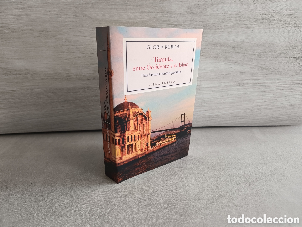 Libri di seconda mano: TURQU&Iacute;A ENTRE OCCIDENTE Y EL ISLAM. GLORIA RUBIOL.