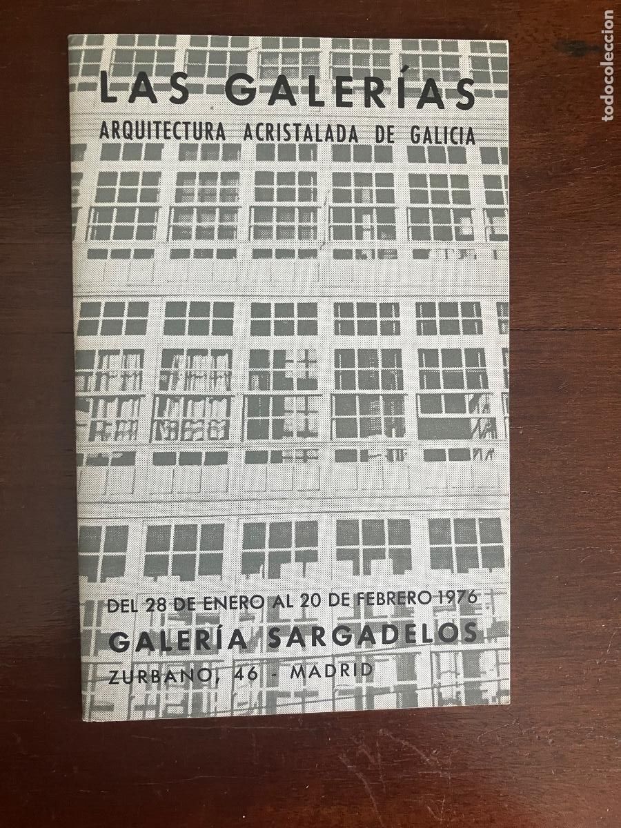 Second hand books: Arquitectura acristalada de Galicia, mesa, redonda, arquitectura 1976