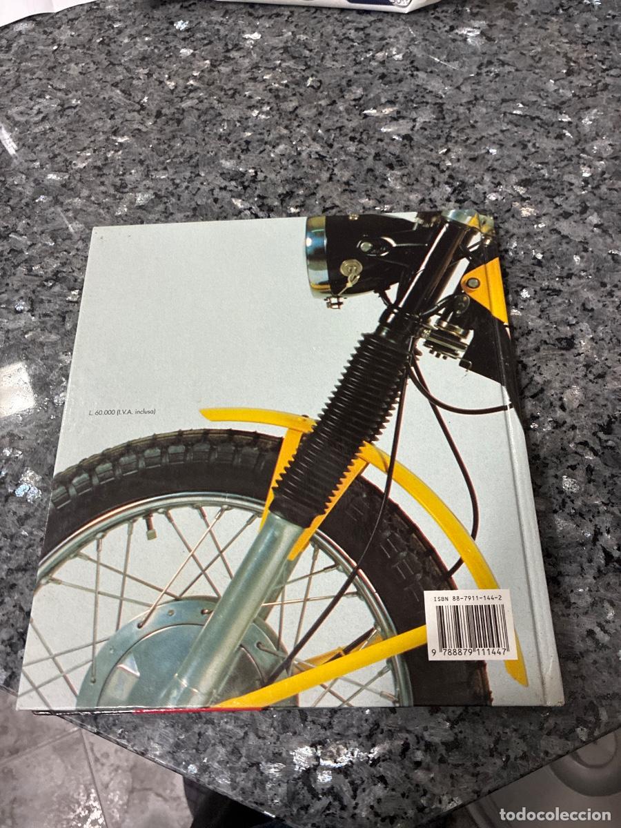 Libros de segunda mano: Libro ducati scrambler desmo mark 3 - Foto 2