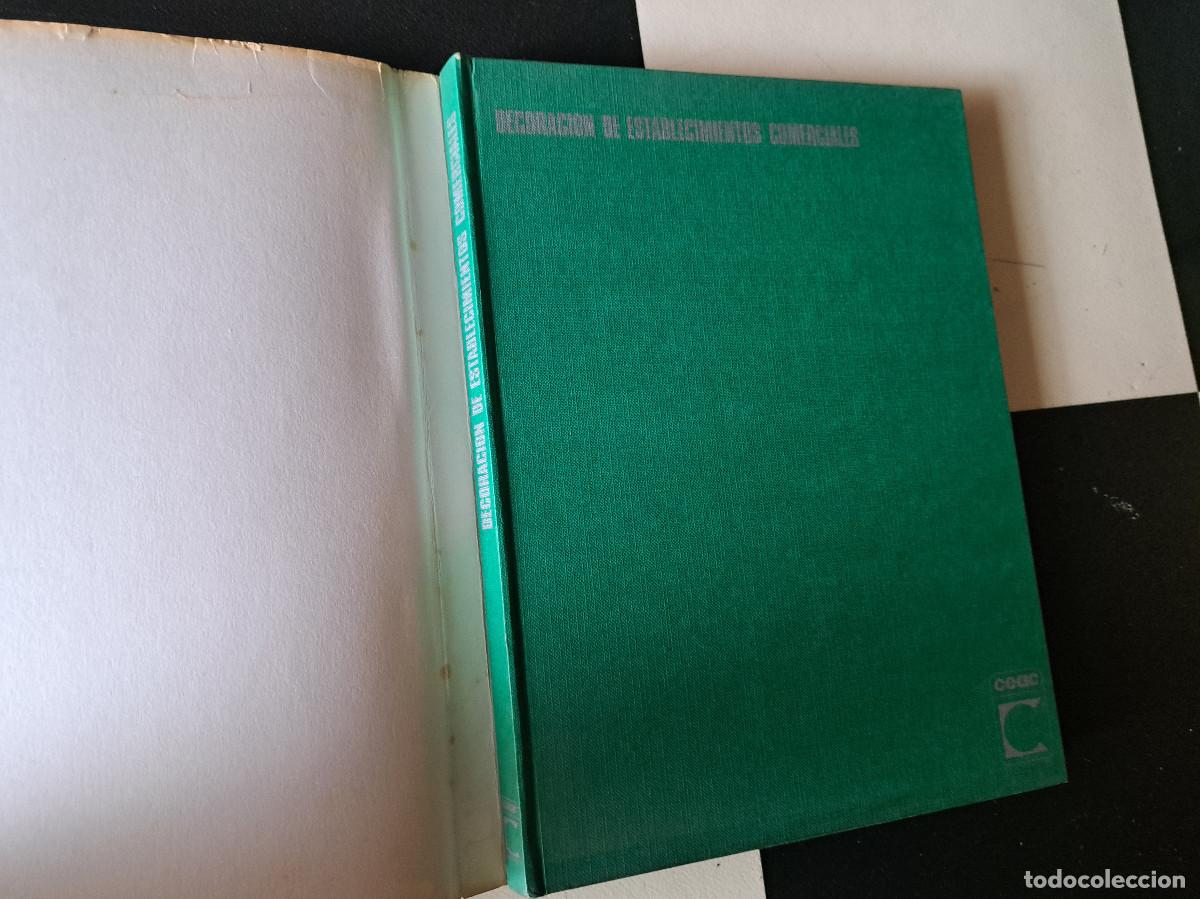 Libros de segunda mano: LIBRO DECORACI&Oacute;N DE ESTABLECIMIENTOS COMERCIALES 1974 POP FLASH FLASH SPACE AGE - Foto 2