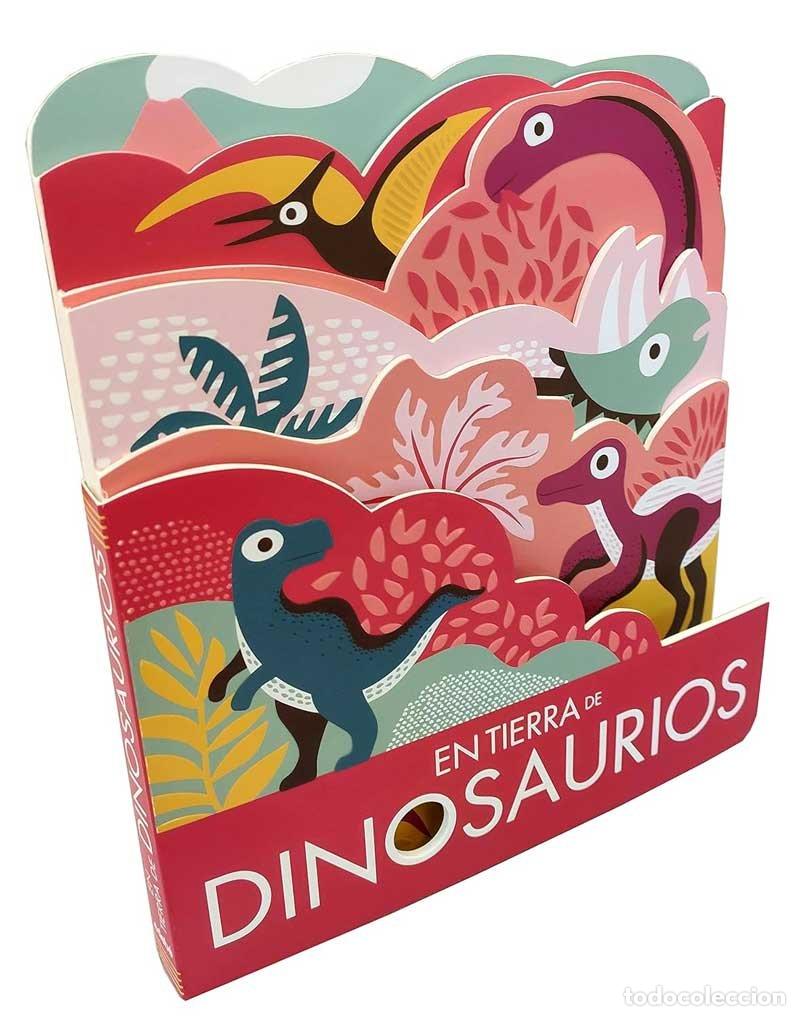 Libros de segunda mano: En tierra de dinosaurios - Laura Baker (nuevo) - Foto 1