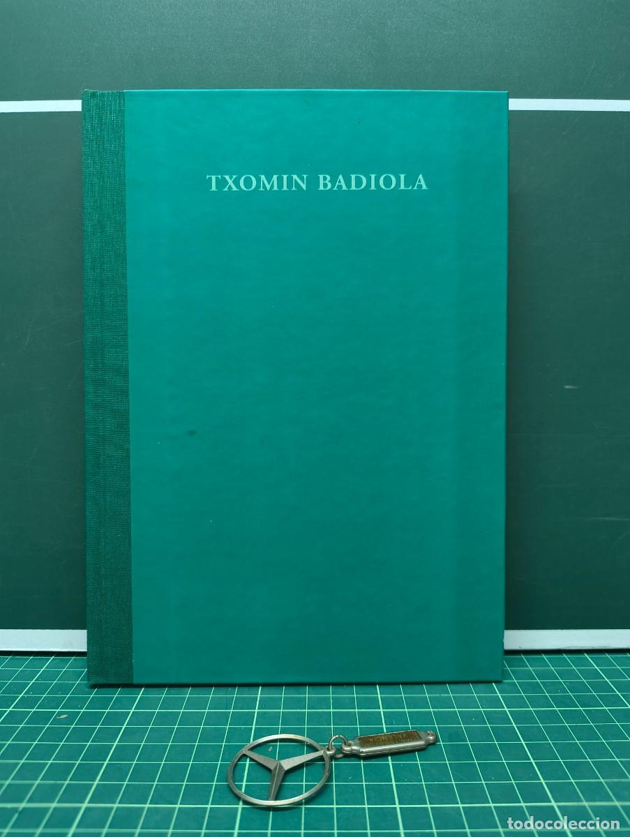 Libros de segunda mano: Txomin Badiola &ndash; Cat&aacute;logo exposici&oacute;n Sala La Gallera (2000) - Foto 1