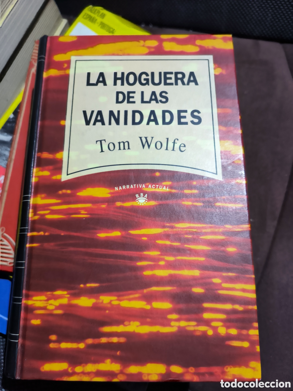 Libros de segunda mano: La hoguera de las vanidades - Foto 1