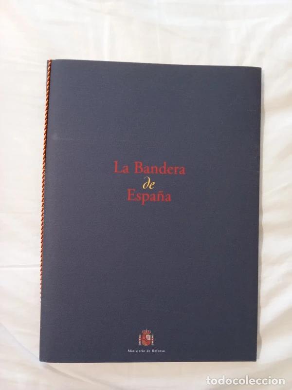 Libros de segunda mano: La Bandera de Espa&ntilde;a Facs&iacute;mil Oficial 1996 - Foto 1