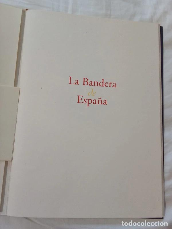 Libros de segunda mano: La Bandera de Espa&ntilde;a Facs&iacute;mil Oficial 1996 - Foto 2