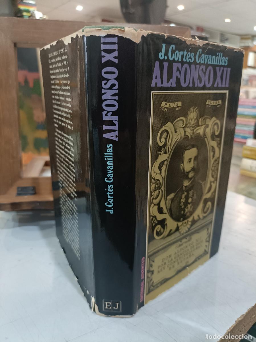 Libros de segunda mano: Alfonso XII - J. Cort&eacute;s Cavanillas - Ed. Juventud 1982 - Foto 2