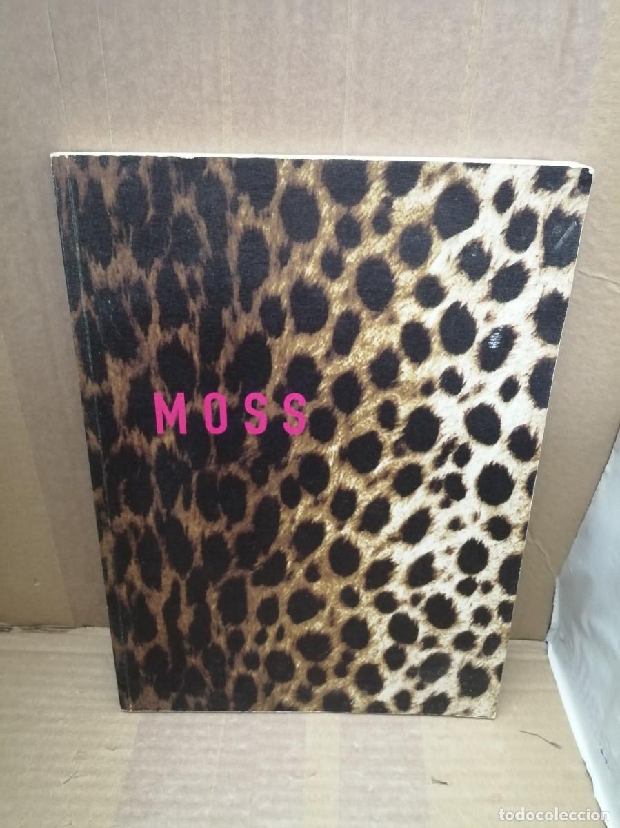 Libros de segunda mano: Moss (Esther P&eacute;rez Hernando). Abstracci&oacute;n - Foto 1