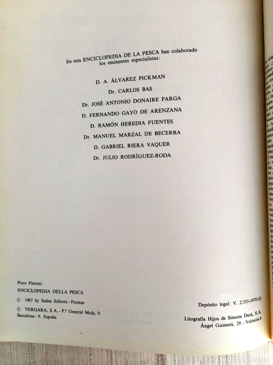 Libros de segunda mano: Enciclopedia de la pesca 2 tomos ( de rio y de mar) - Foto 2