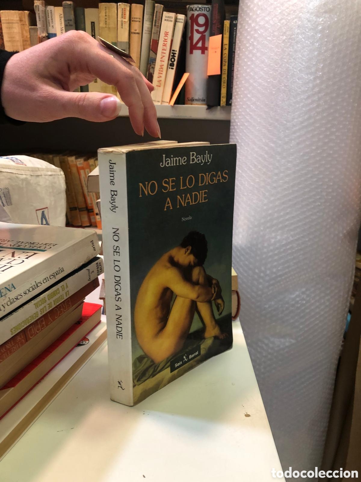 Second hand books: No se lo digas a nadie - Jaime Bayly