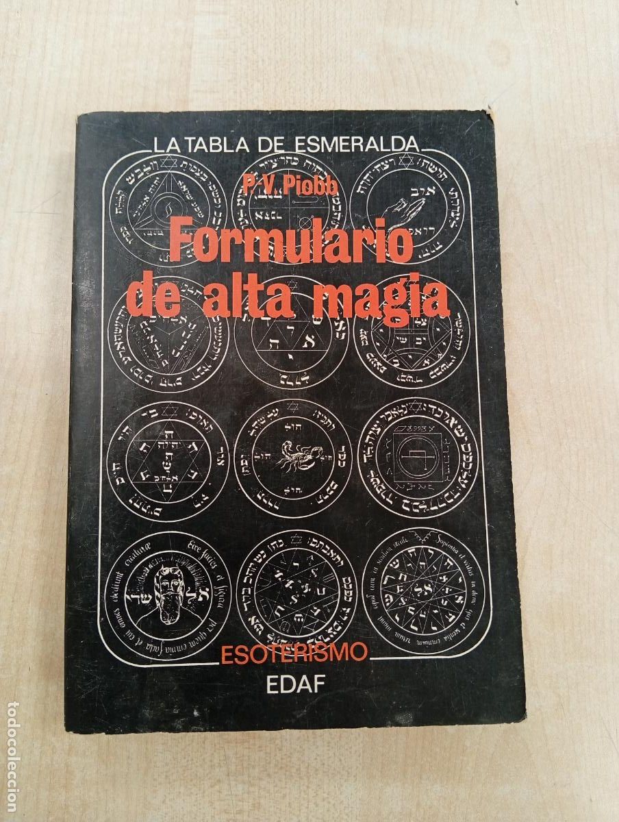 Libros de segunda mano: FORMULARIO DE ALTA MAGIA - P. PIOBB - Foto 1