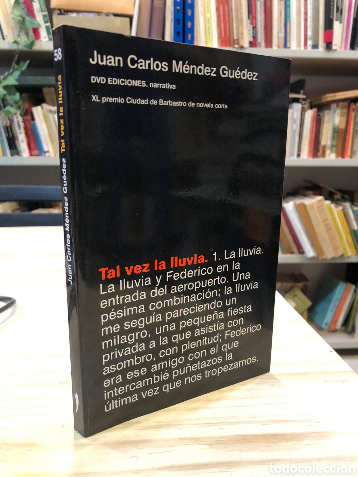 Second hand books: Tal vez la lluvia - Juan Carlos M&eacute;ndez Gu&eacute;dez