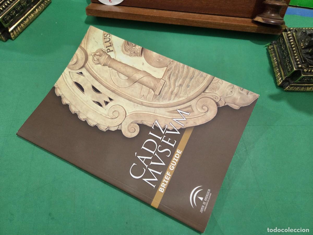 Libros de segunda mano: &rdquo;&rdquo;C&Agrave;DIZ MVSEVM&rdquo;&rdquo;...BRIEF GUIDE...TEXTO EN INGLES...JUNTA DE ANDALUC&Iacute;A...2006... - Foto 16