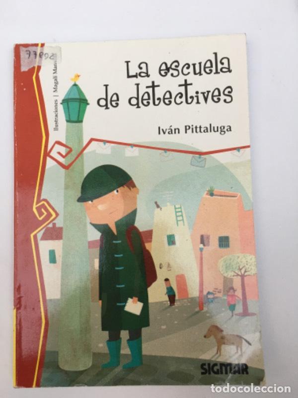 Libros de segunda mano: La escuela de detectives - Adriana Blanco - Foto 1