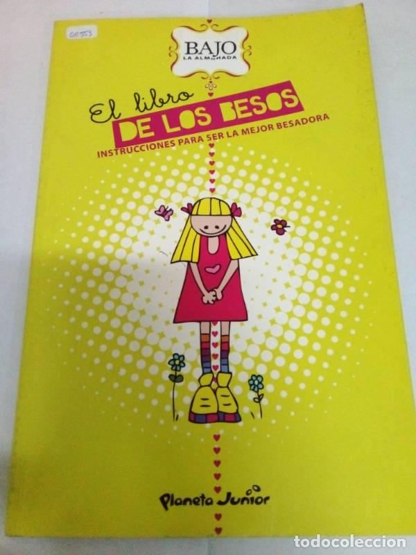 Gebrauchte B&uuml;cher: El libro de los besos - Varios autores