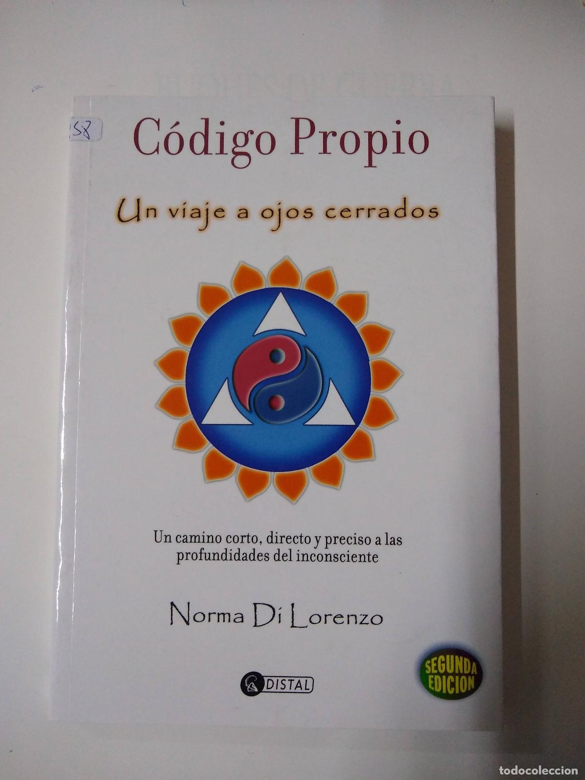 Second hand books: Codigo Propio Un Viaje A Ojos Cerrados - Norma Di Lorenzo