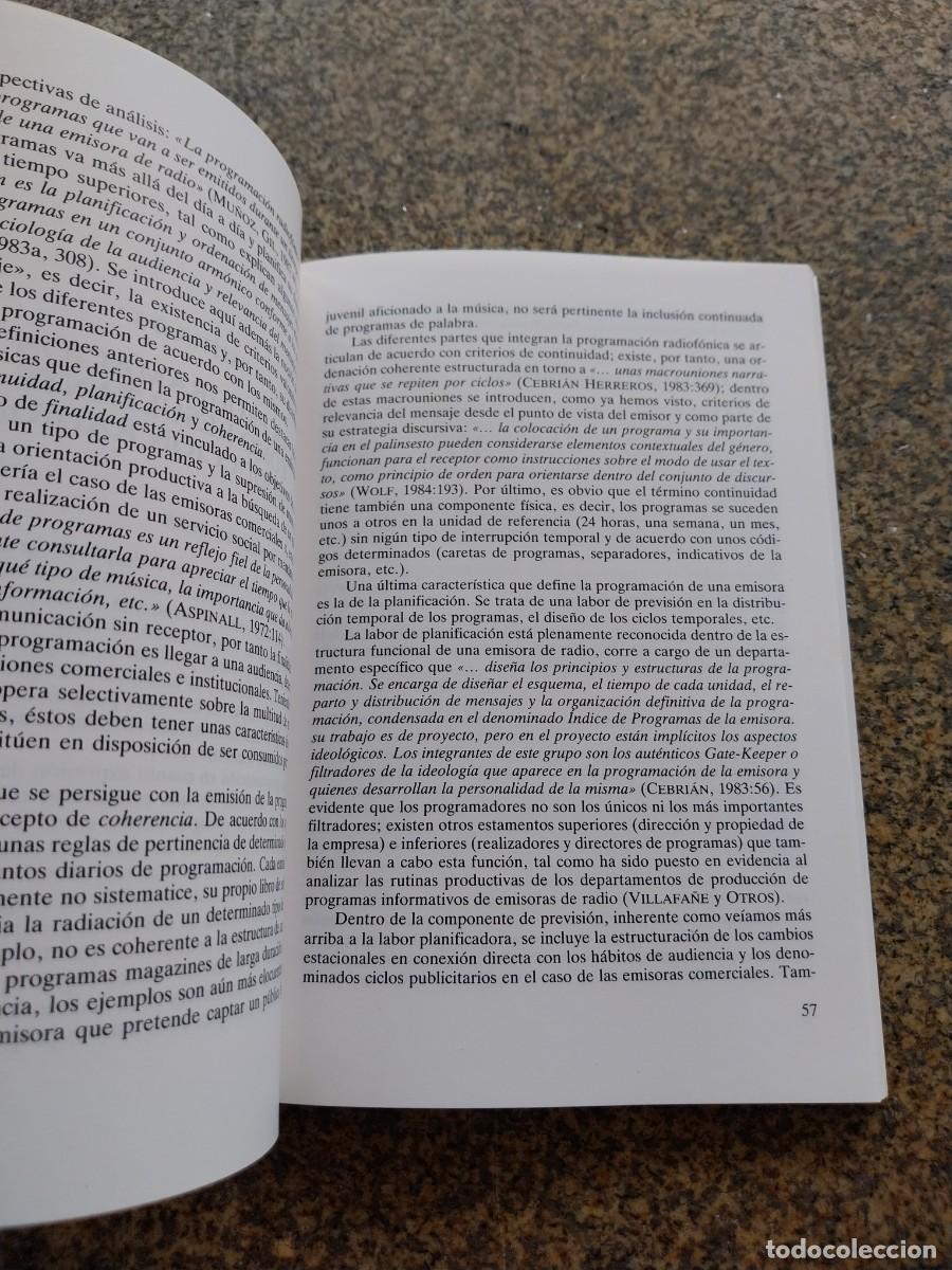 Libros de segunda mano: MODELOS DE PROGRAMACION RADIOFONICA -- JOSEP MARTI -- - Foto 2
