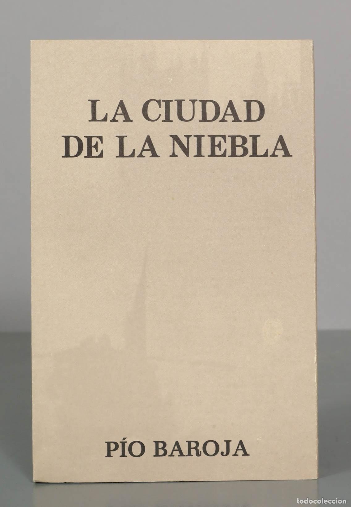 Libros de segunda mano: La ciudad de la niebla - P&iacute;o Baroja - Foto 1