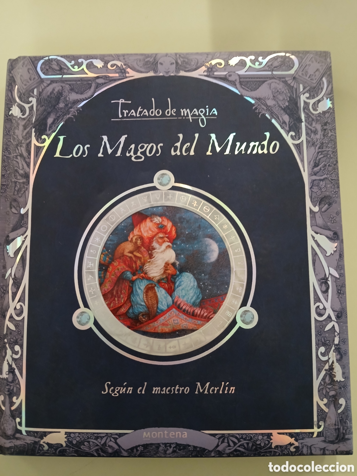 Libros de segunda mano: Los magos del mundo seg&uacute;n el maestro Merl&iacute;n.