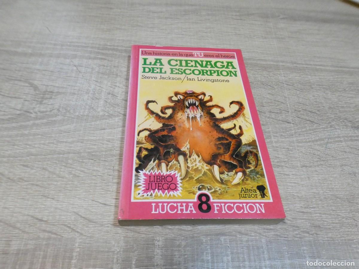 Livros em segunda m&atilde;o: PRMCPR ARKANSAS1980 LIBRO JUEGO ALTEA LOBO SOLITARIO/ LUCHA FICCION, ESTADO NORMAL, LOMO SUNFADED
