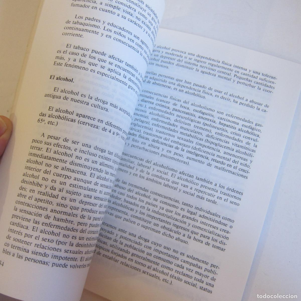 Libros de segunda mano: LOS PADRES ANTE LAS DROGAS. COMISIONADO PARA LA DROGA (CSSS) MANUAL - Foto 4