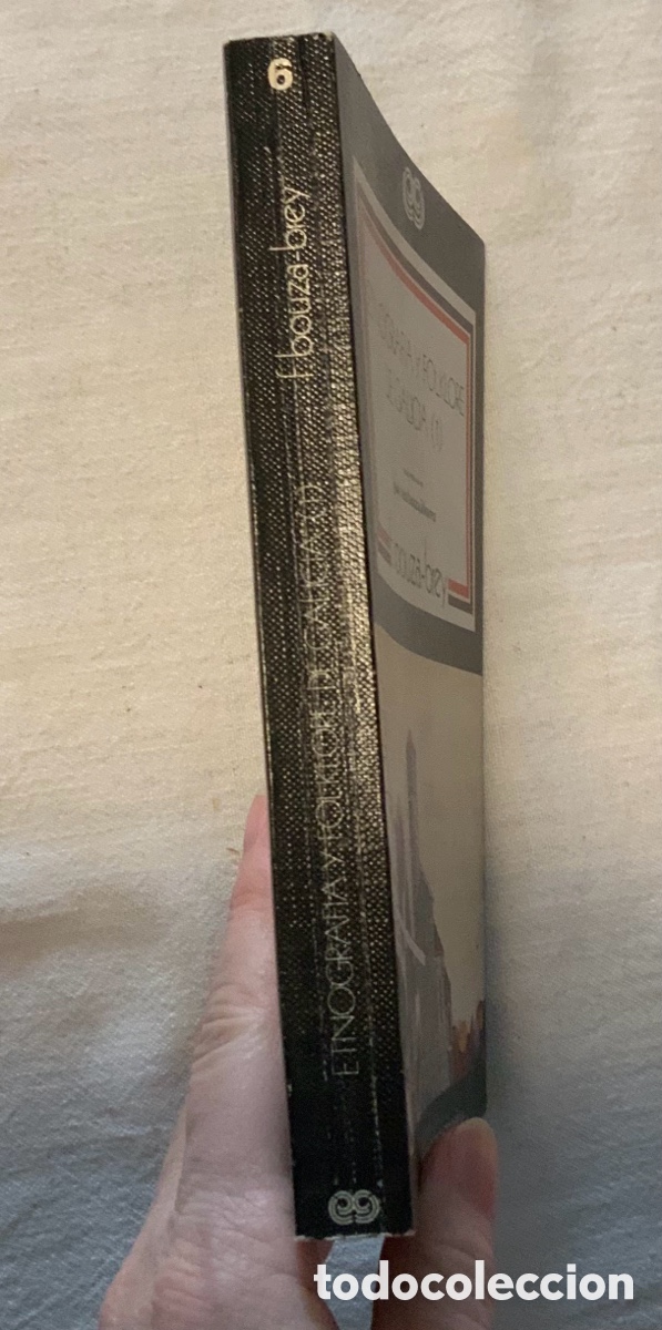 Libros de segunda mano: Etnograf&iacute;a y Folklore de Galicia, tomo 1 - Foto 2