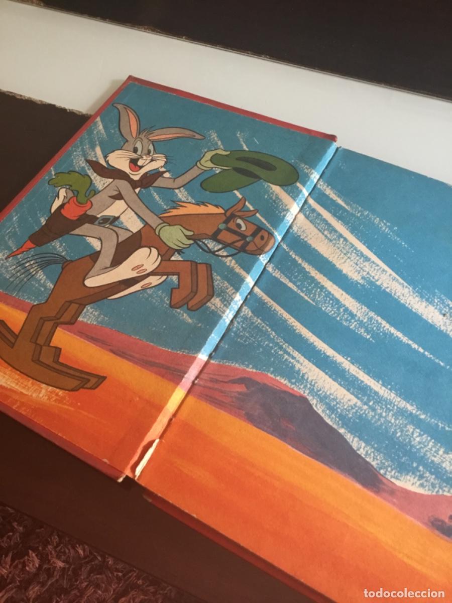 Libros de segunda mano: Libro infantil Bugs bunny - Foto 2