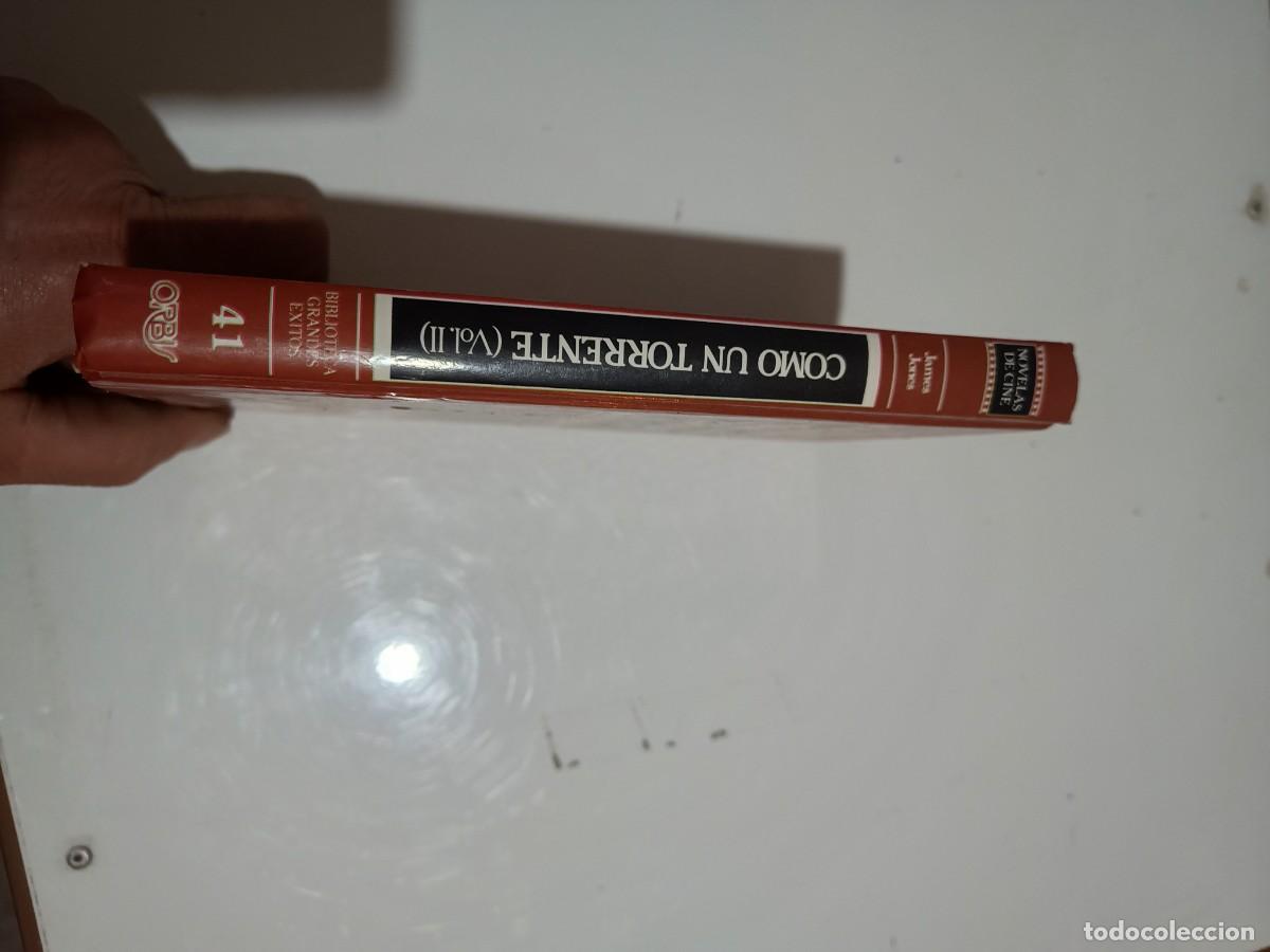 Libros de segunda mano: Como un torrente volumen II - James Jones - Foto 2
