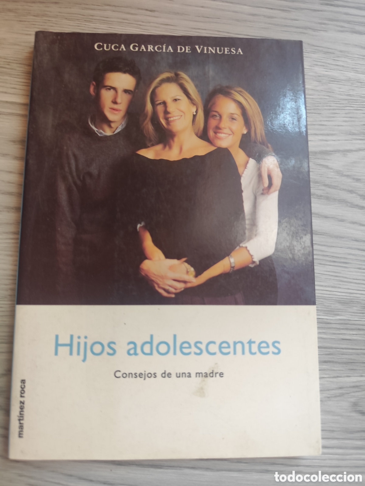 Second hand books: HIJAS ADOLESCENTES RF 192
