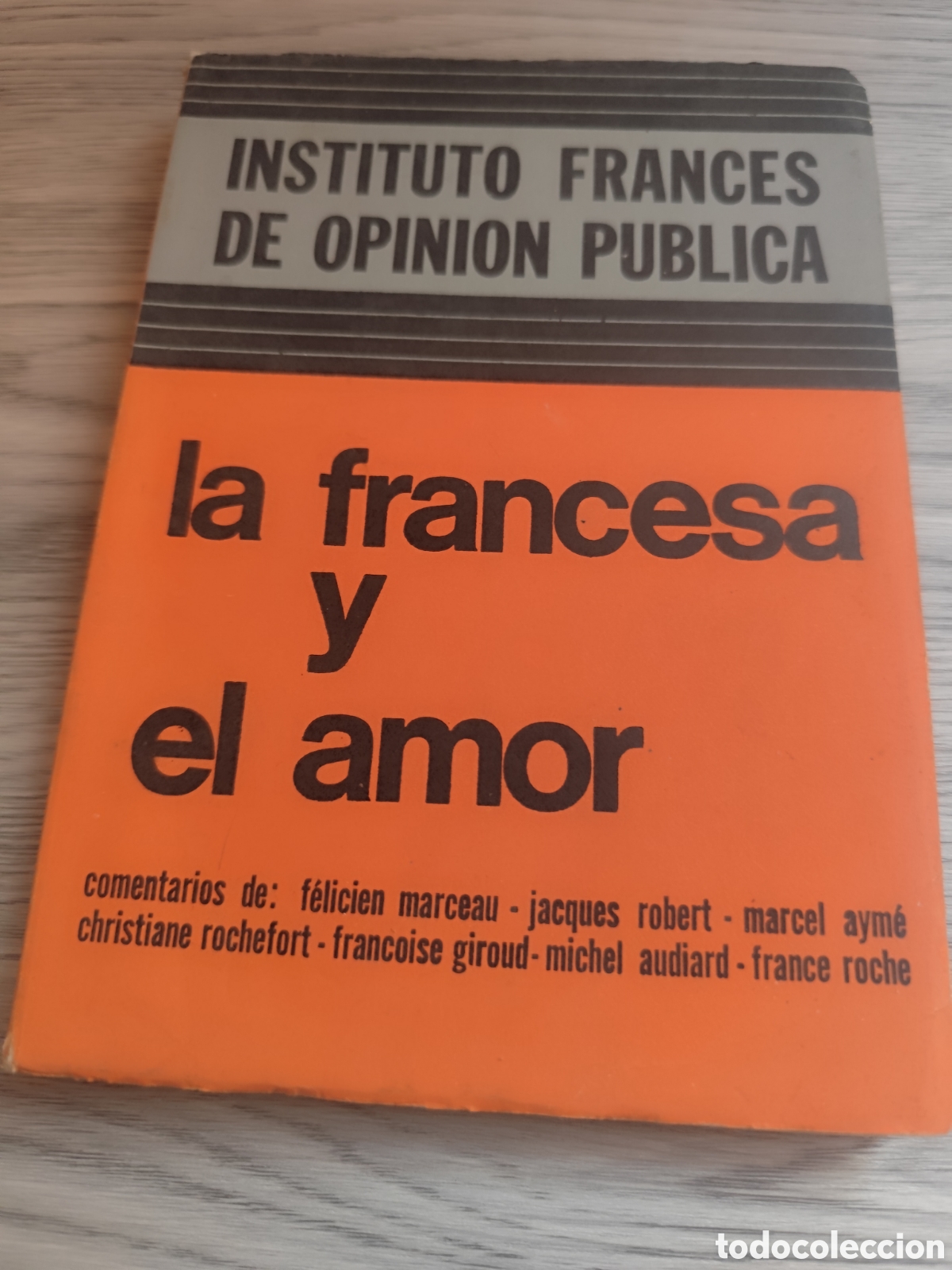LA FRANCESA Y EL AMOR RF211