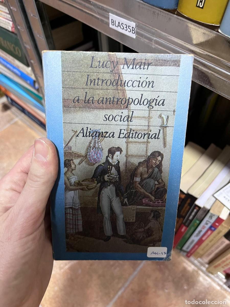 Libros de segunda mano: BLAS35B Lucy Mair Introducci&oacute;n a la antropolog&iacute;a social Alianza Editorial