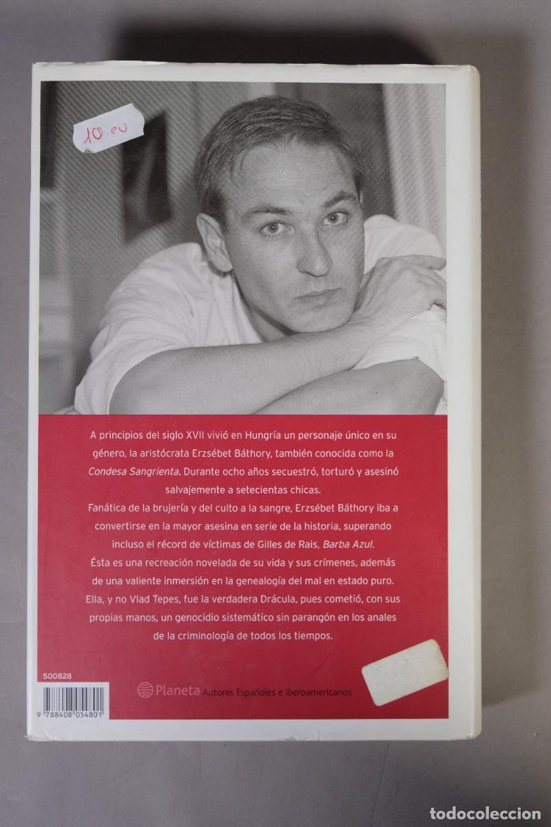 Libros de segunda mano: ELLA, DR&Aacute;CULA - JAVIER GARC&Iacute;A S&Aacute;NCHEZ - EDITORIAL PLANETA, 2005 - Foto 2